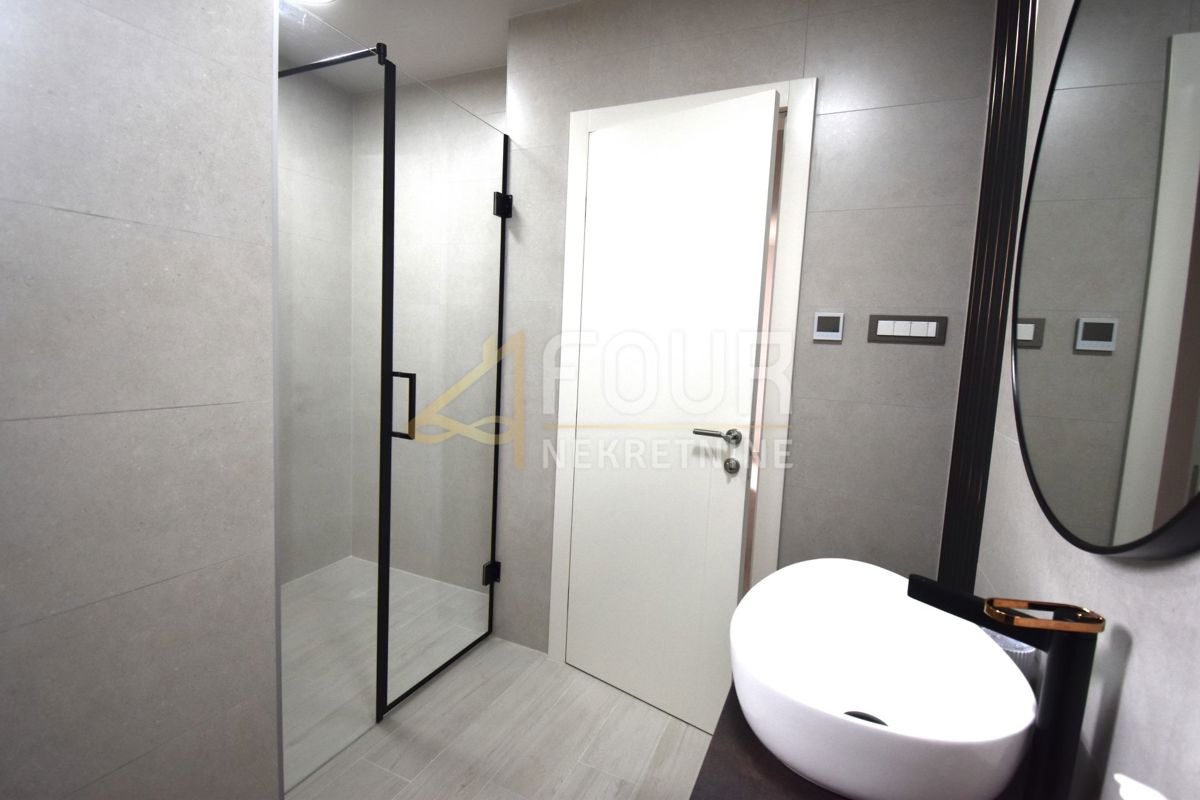 Malinska, Malinska-Dubašnica, 173,45m2