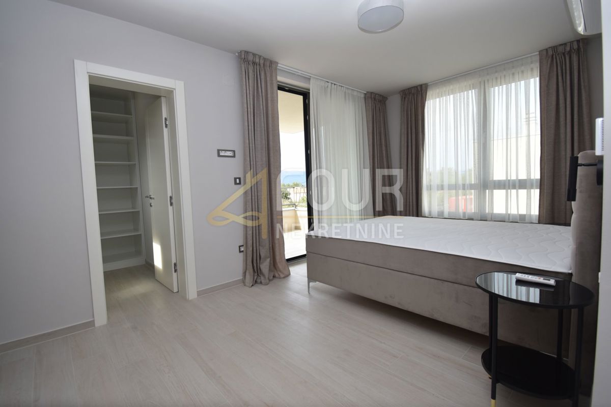 Malinska, Malinska-Dubašnica, 173,45m2