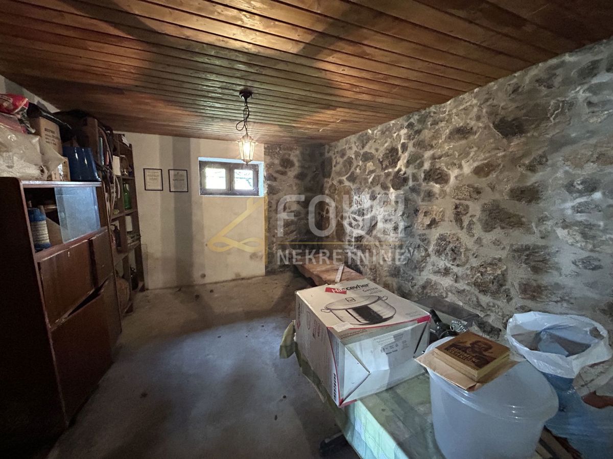 Severin na Kupi, Vrbovsko, 150m2