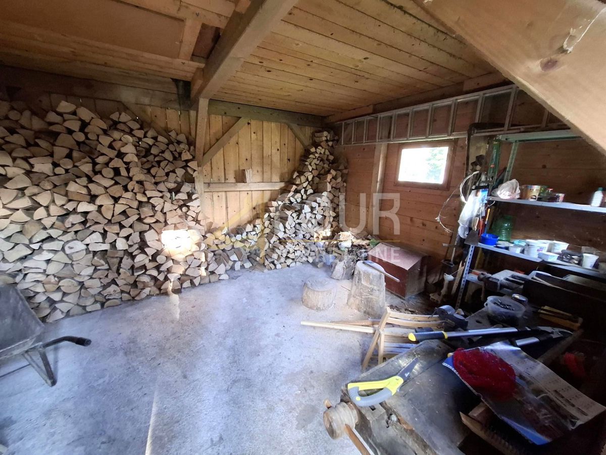 Severin na Kupi, Vrbovsko, 150m2