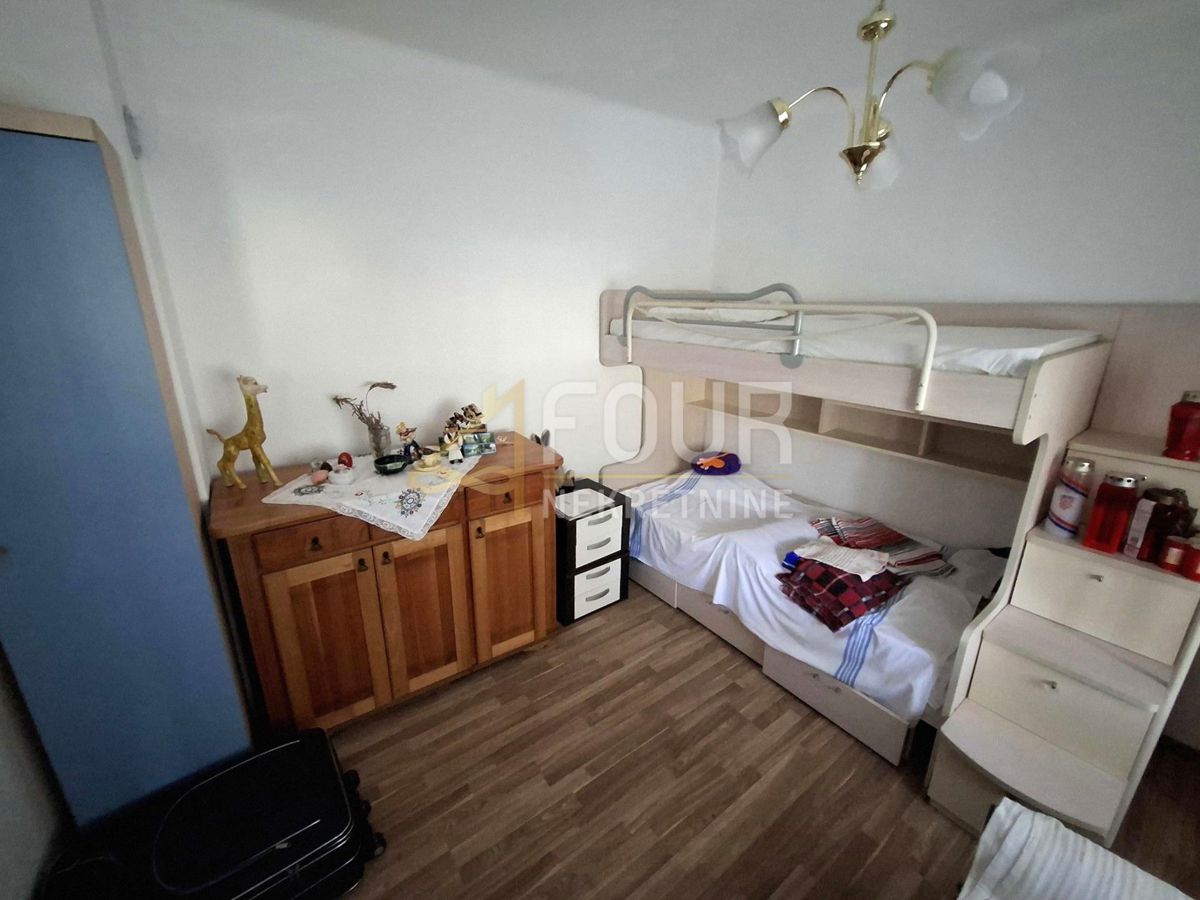 Severin na Kupi, Vrbovsko, 150m2