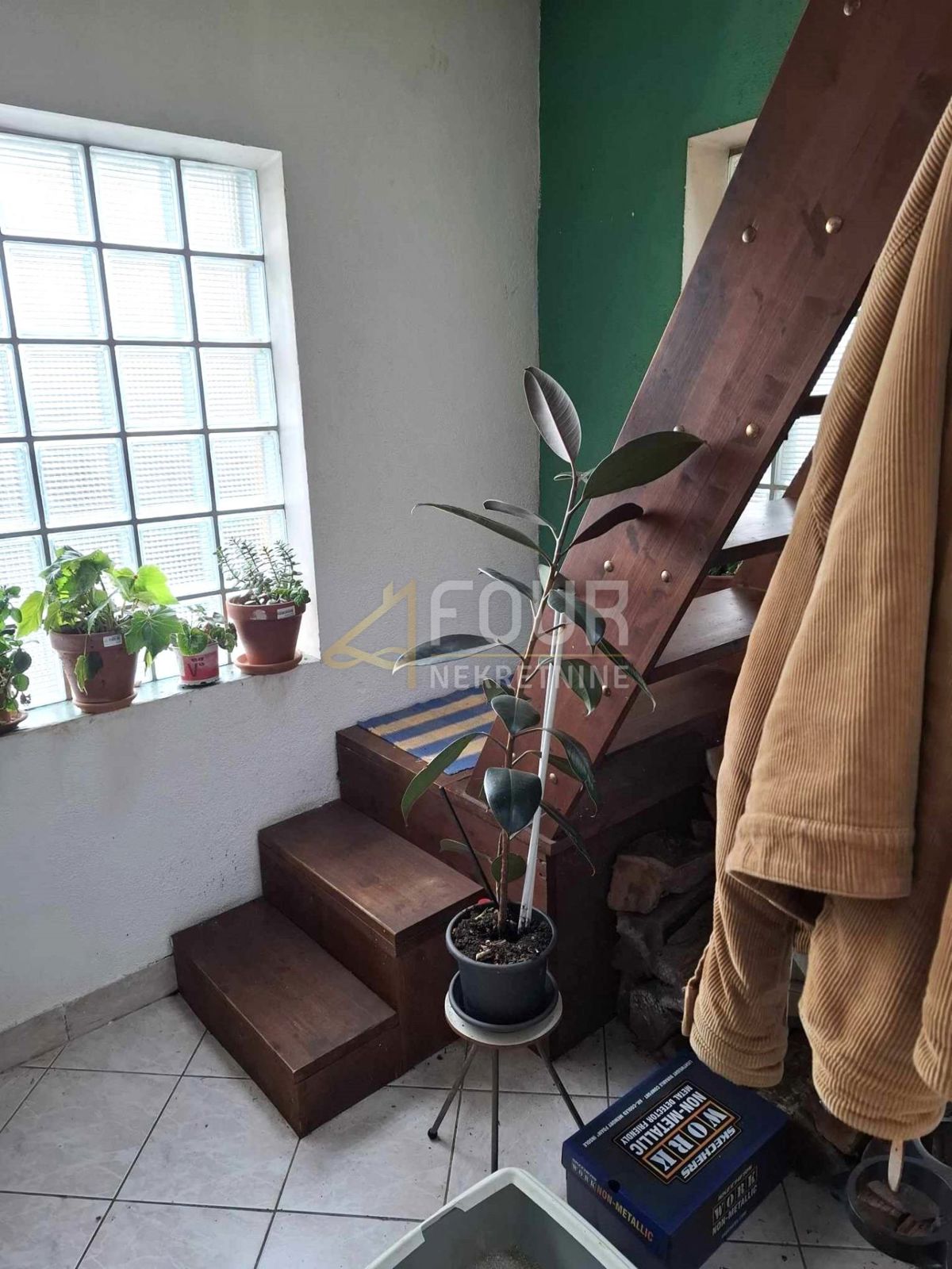 Pehlin, Rijeka, 70m2