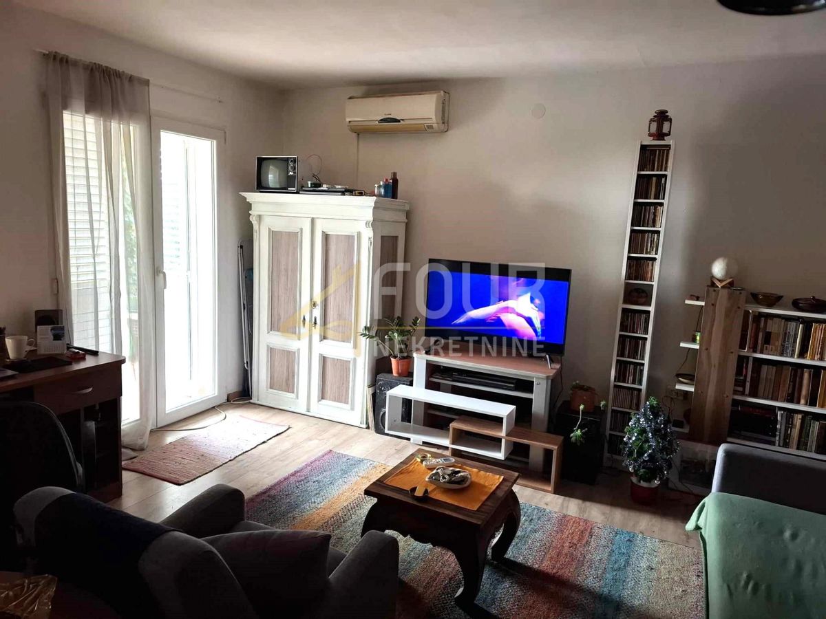 Pehlin, Rijeka, 70m2