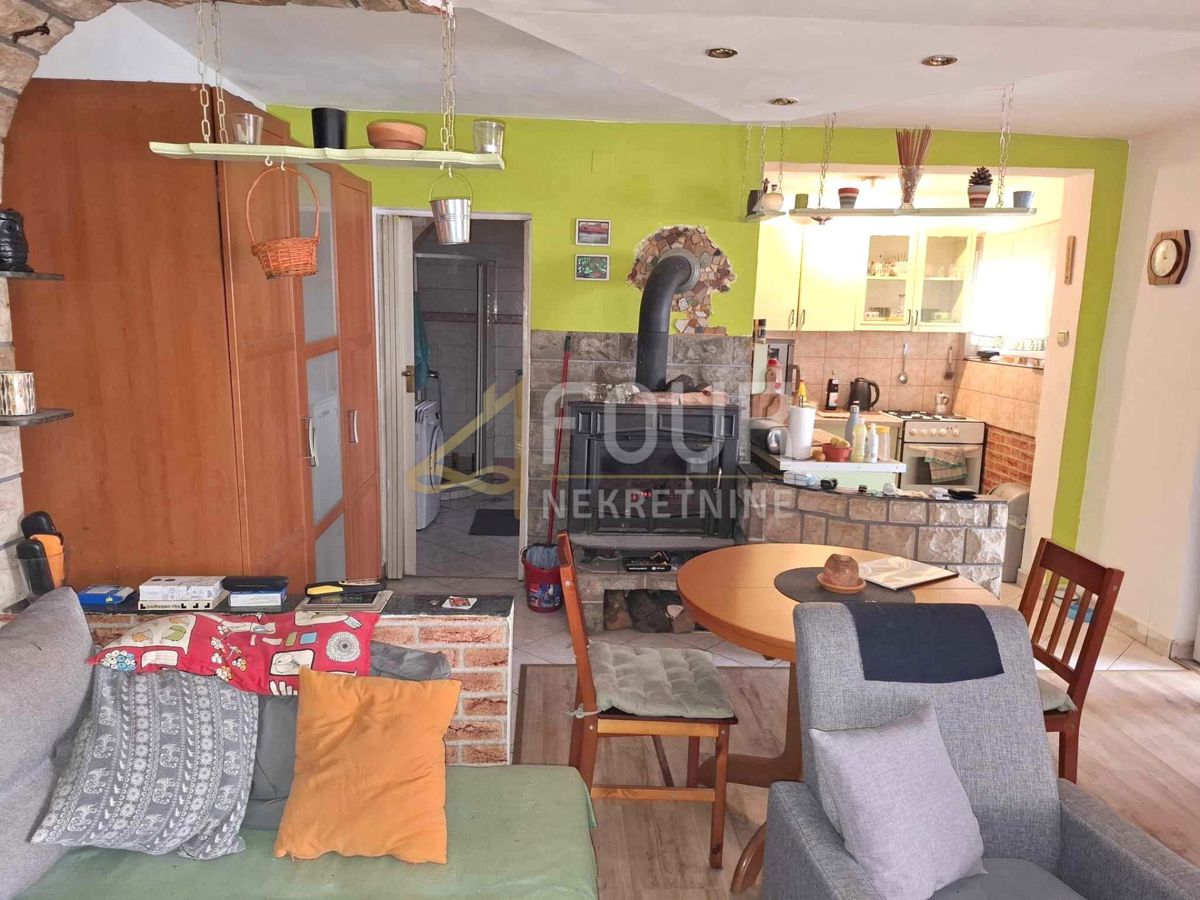 Pehlin, Rijeka, 70m2