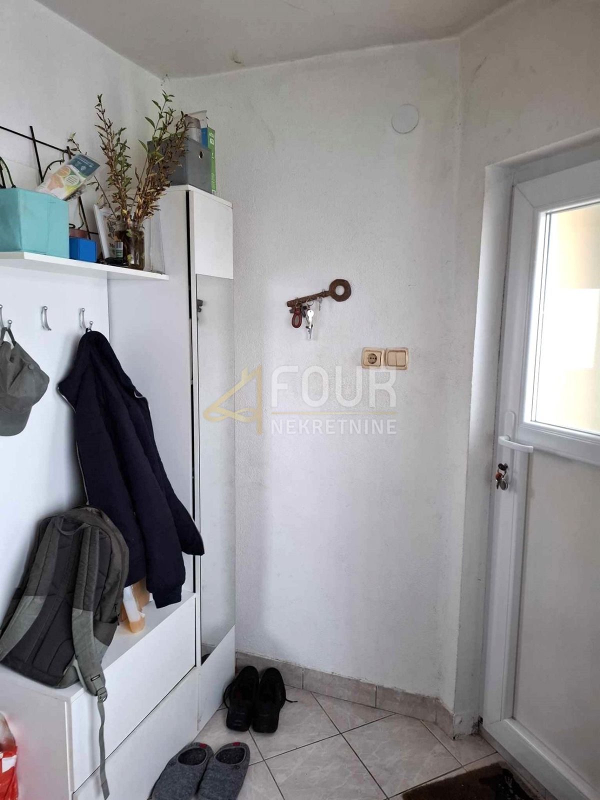 Pehlin, Rijeka, 70m2