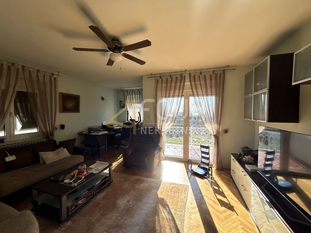 Saršoni, Viškovo, 300m2