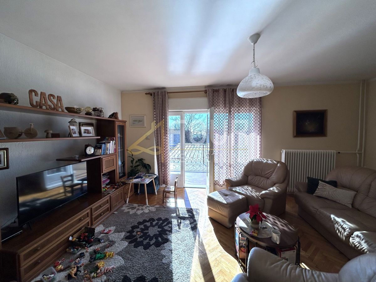 Saršoni, Viškovo, 300m2