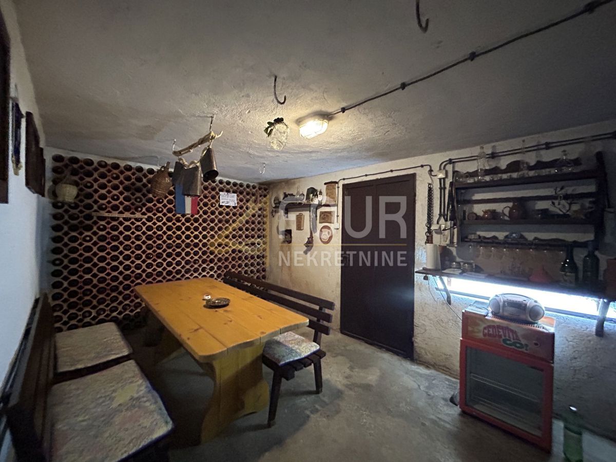 Saršoni, Viškovo, 300m2