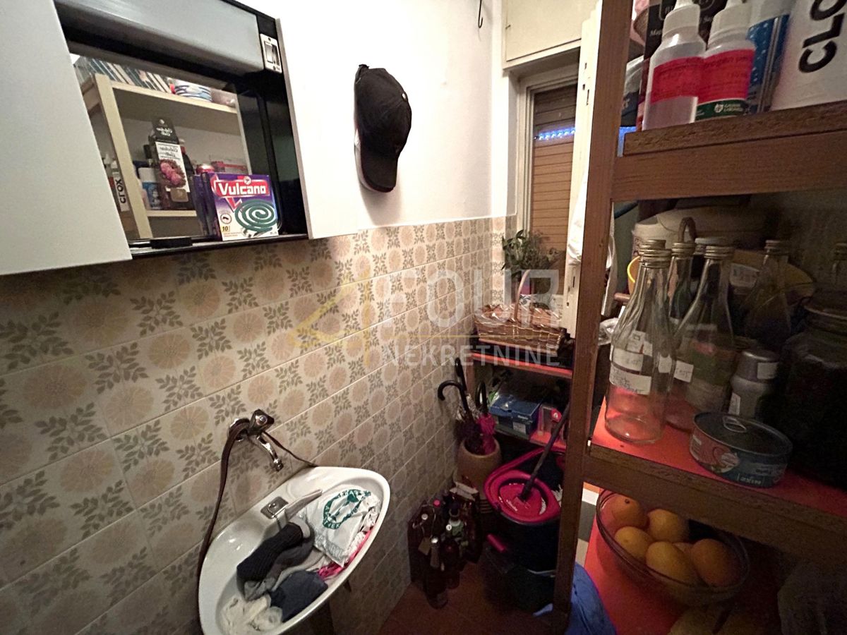 Saršoni, Viškovo, 300m2