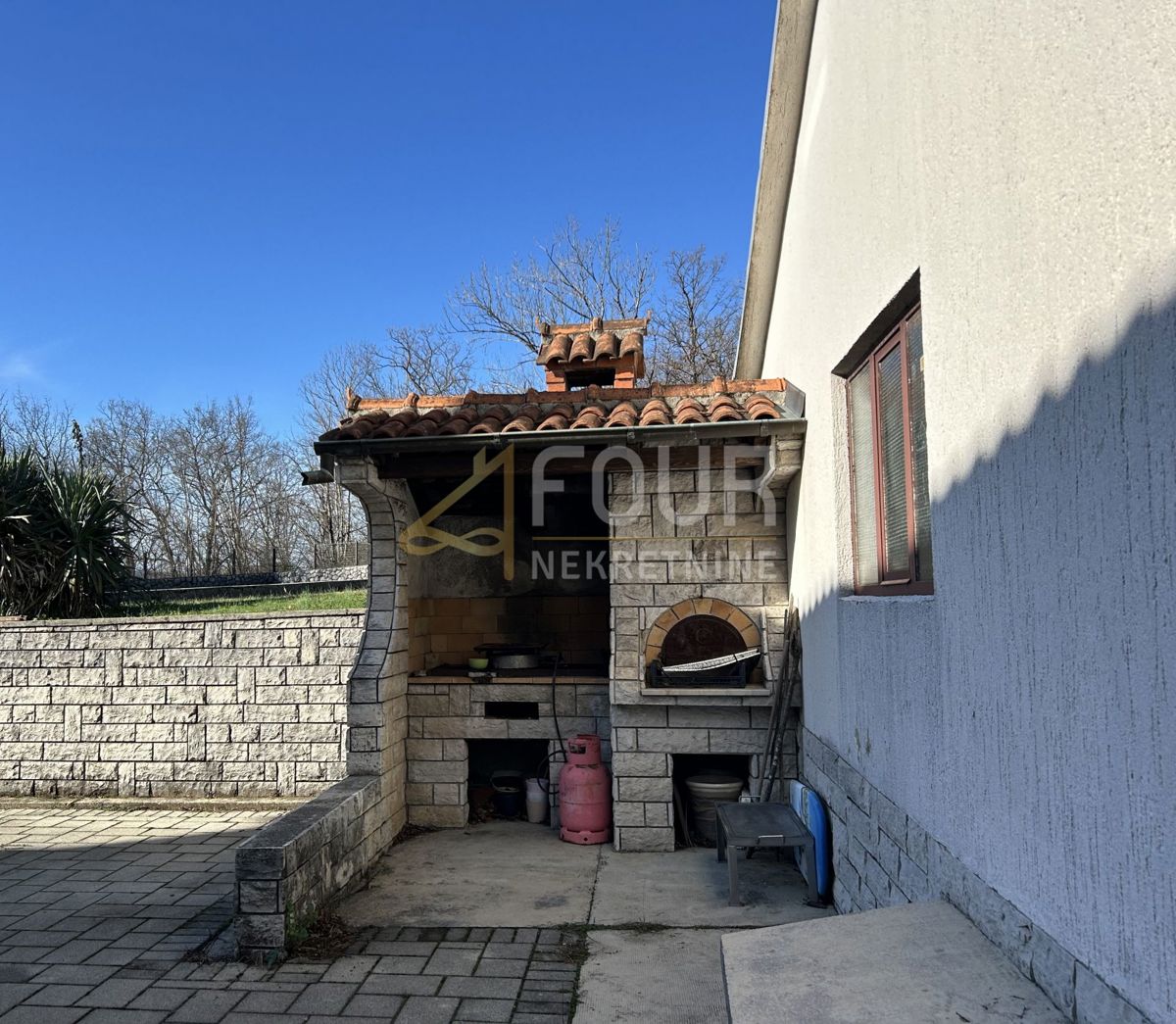 Saršoni, Viškovo, 300m2