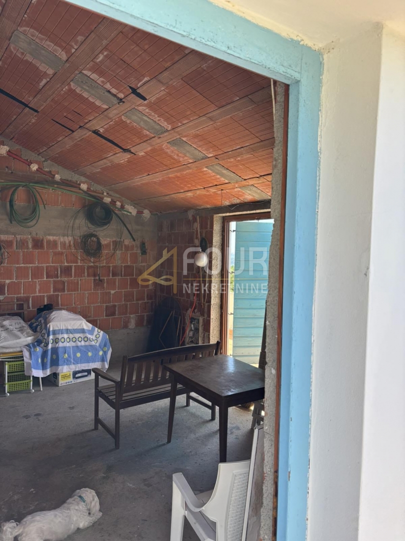 Banjol, Rab, 65,95m2