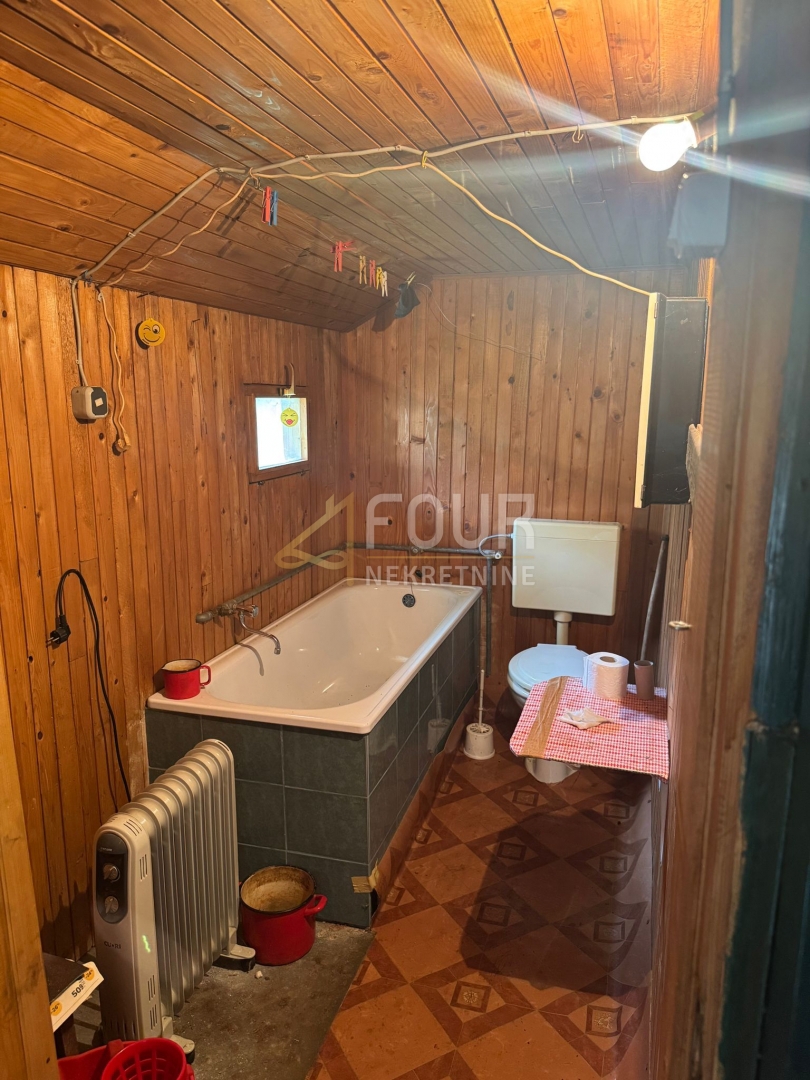 Tounj, 70m2