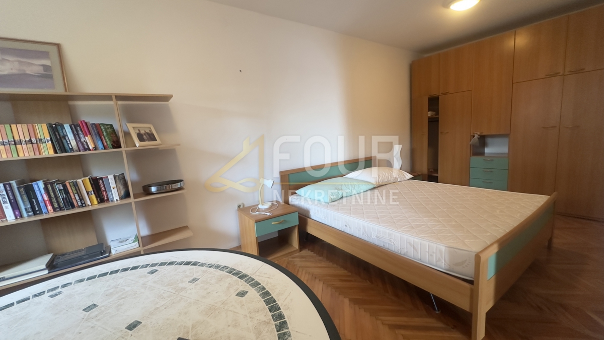 Crikvenica, 224m2