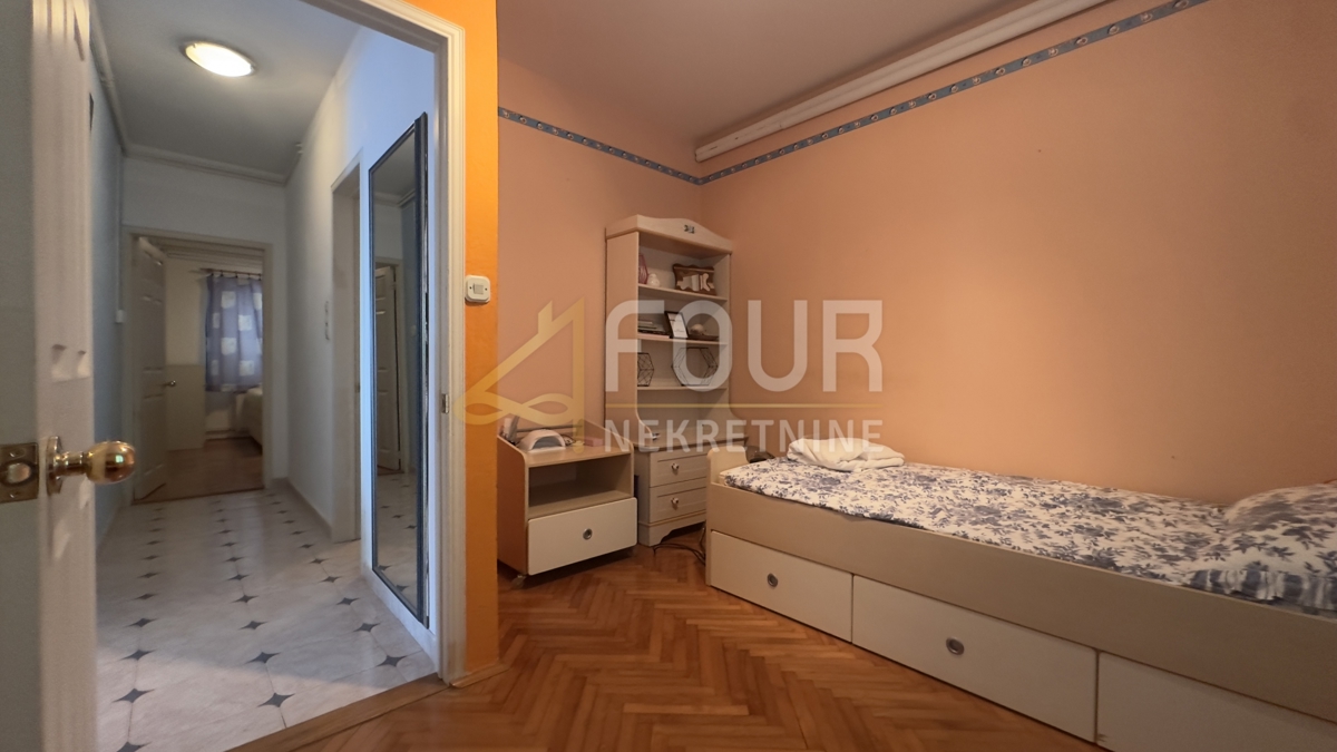 Crikvenica, 224m2