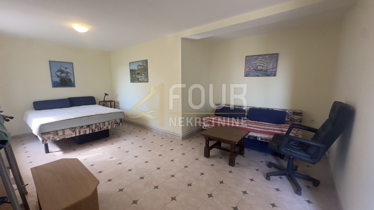 Crikvenica, 224m2