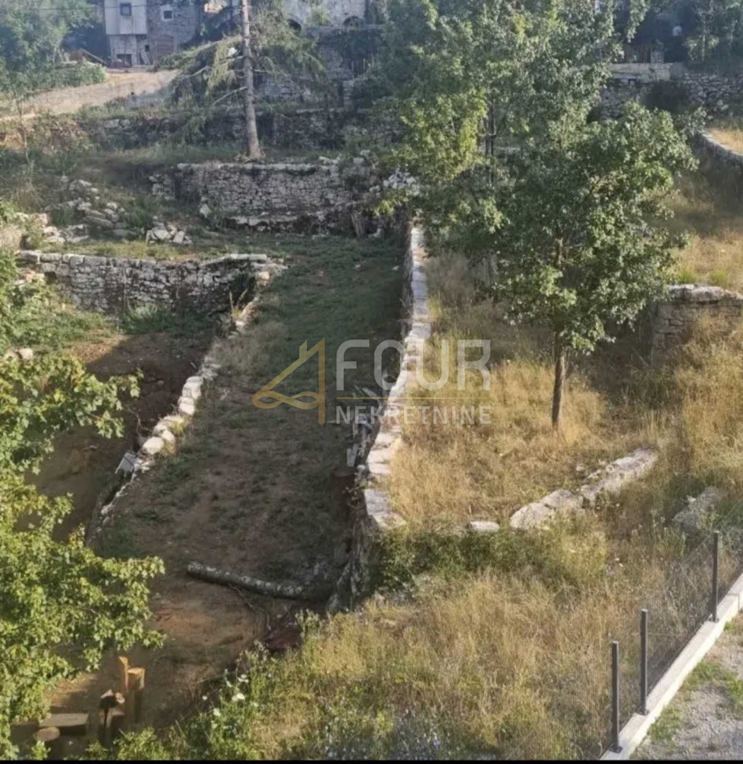 Jurdani, Matulji, 1.560m2