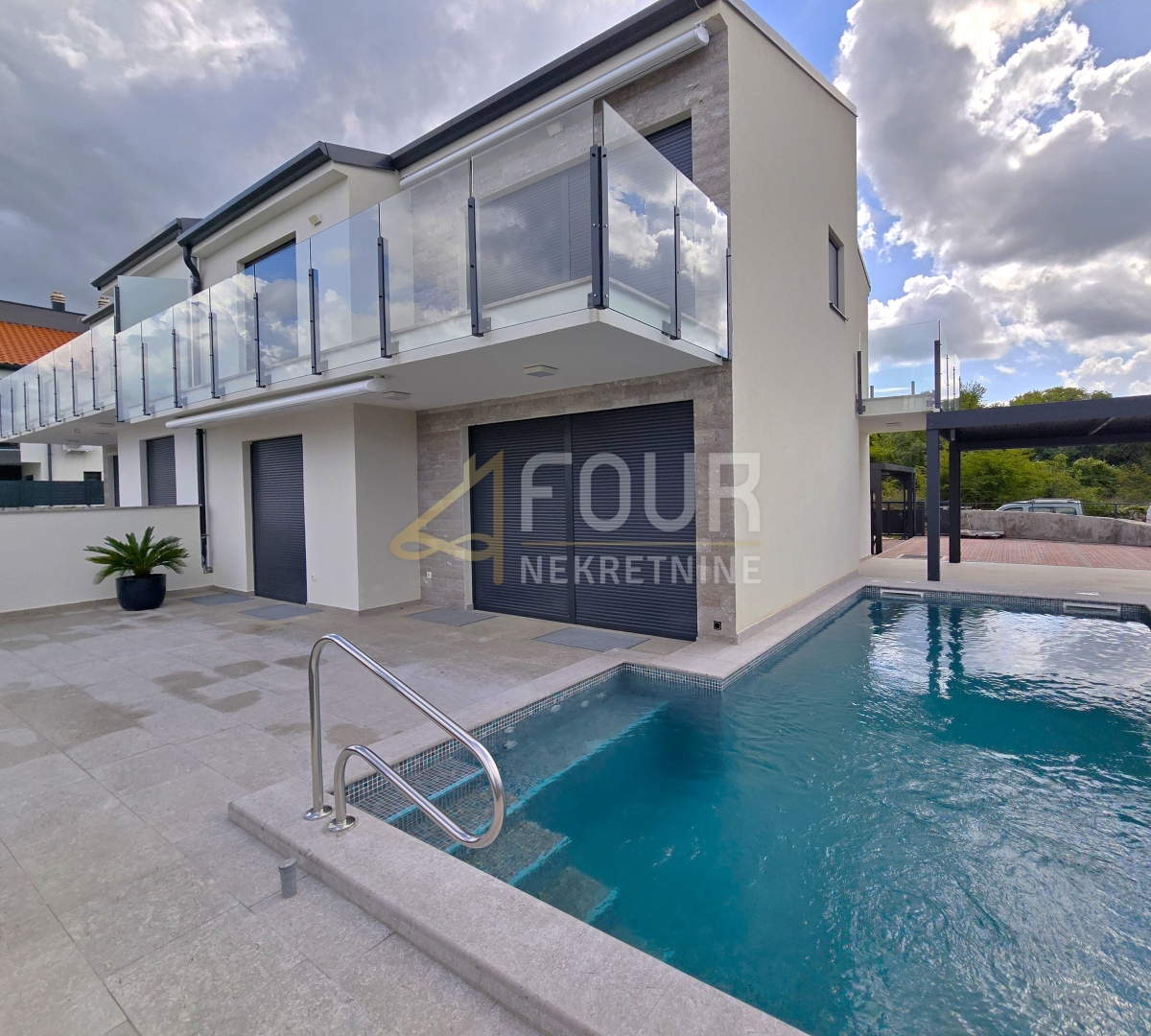 Malinska, Malinska-Dubašnica, 225m2