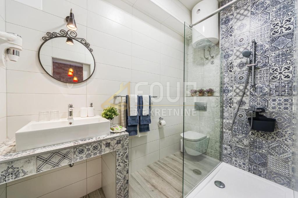 Centar, Pula, 58,68m2