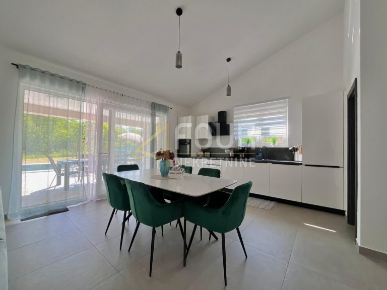Labin, 130m2