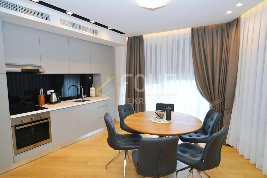 Opatija - Centar, Opatija, 2.000m2