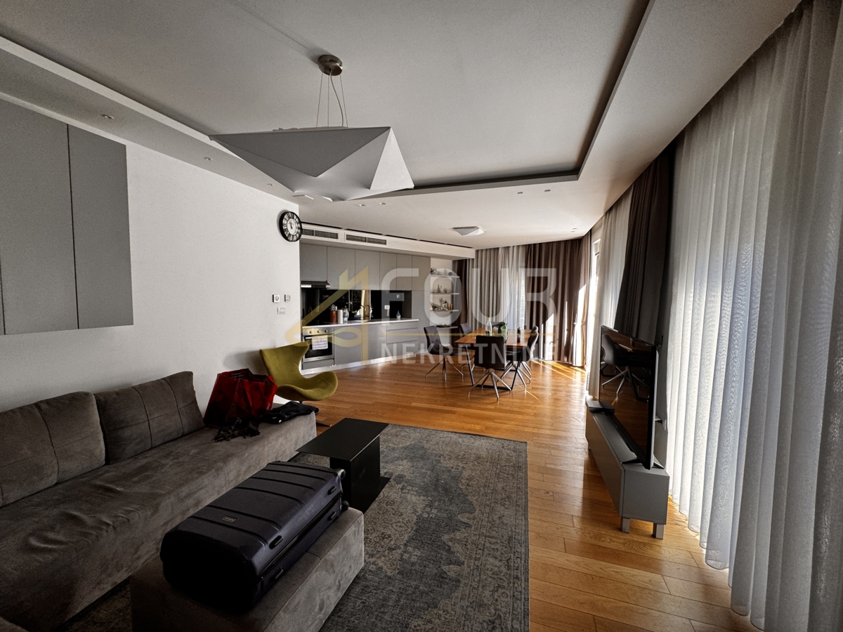 Opatija - Centar, Opatija, 2.000m2