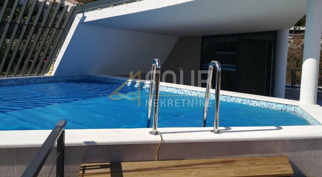 Opatija - Centar, Opatija, 2.000m2