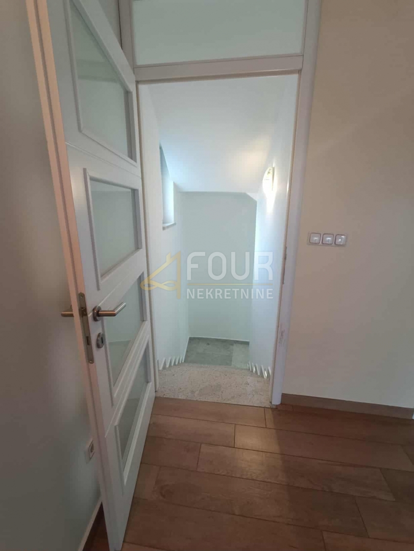 Opatija - Centar, Opatija, 78,80m2