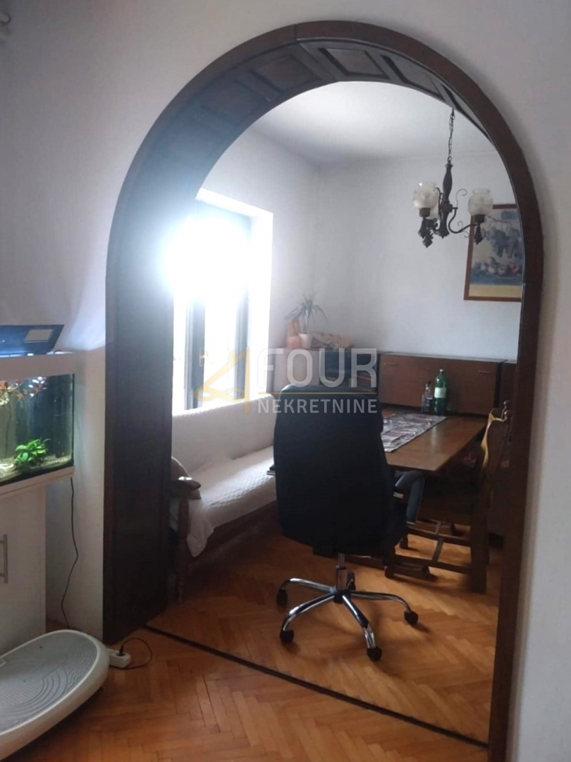 Pehlin, Rijeka, 140m2