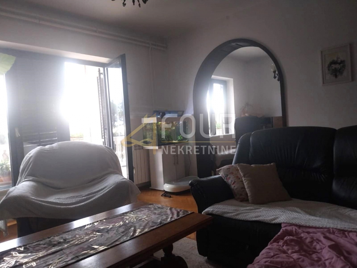 Pehlin, Rijeka, 140m2