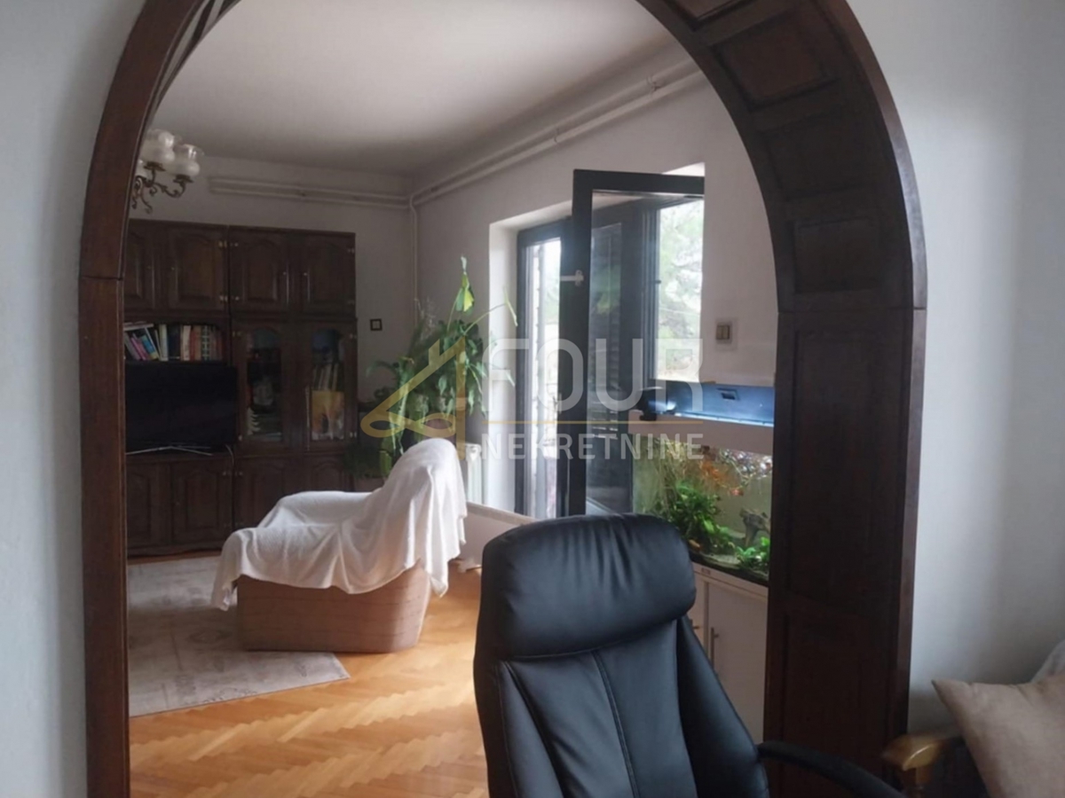 Pehlin, Rijeka, 140m2