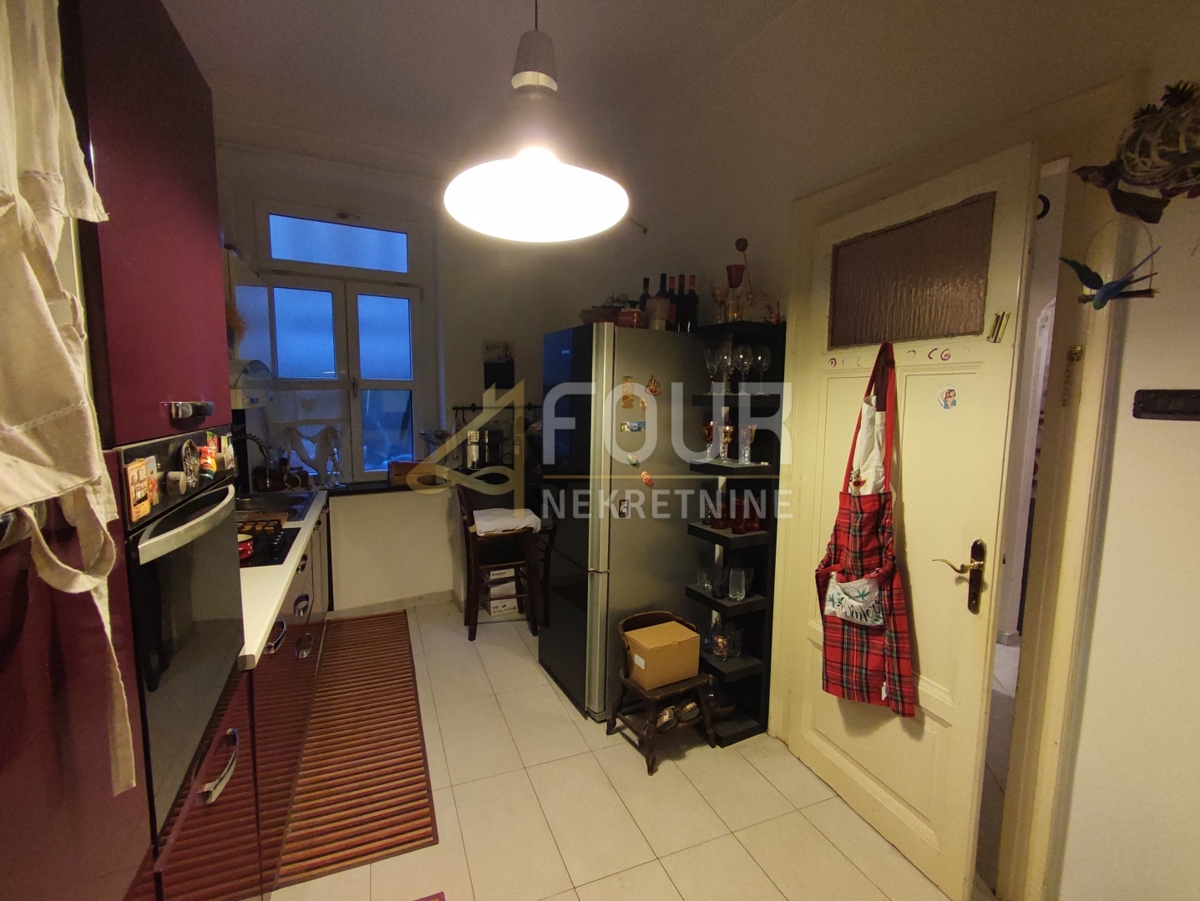 Centar, Rijeka, 87,65m2