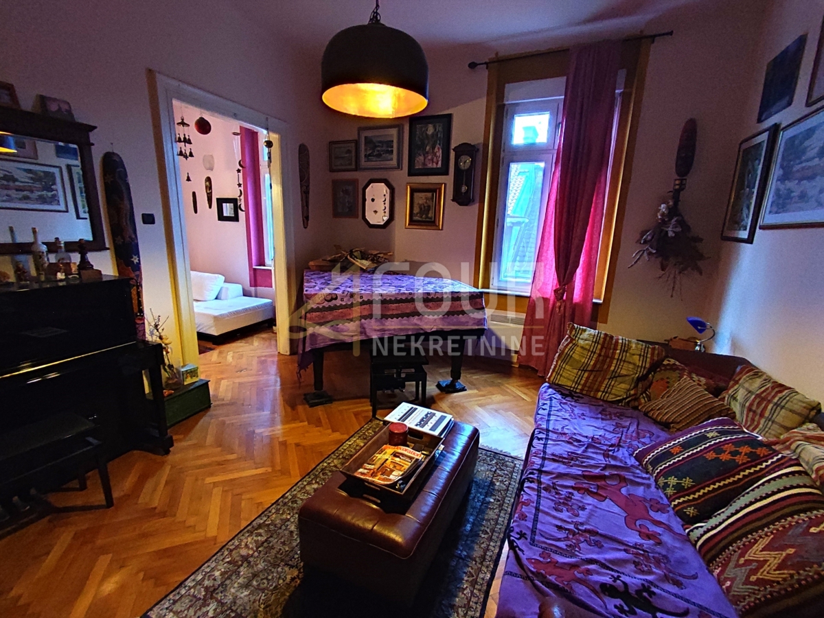 Centar, Rijeka, 87,65m2