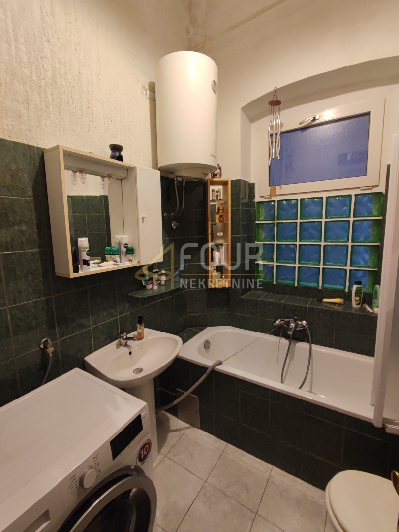 Centar, Rijeka, 87,65m2