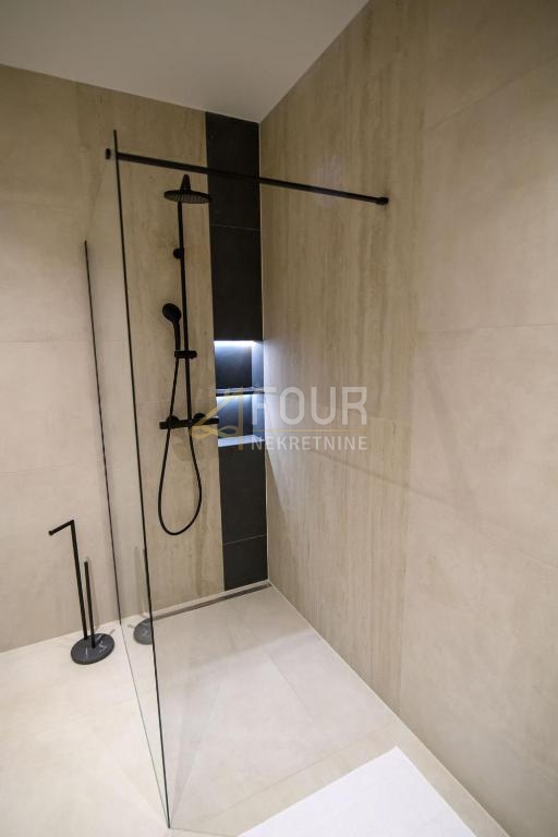 Lovran - dintorni, Medveja, casa indipendente con piscina