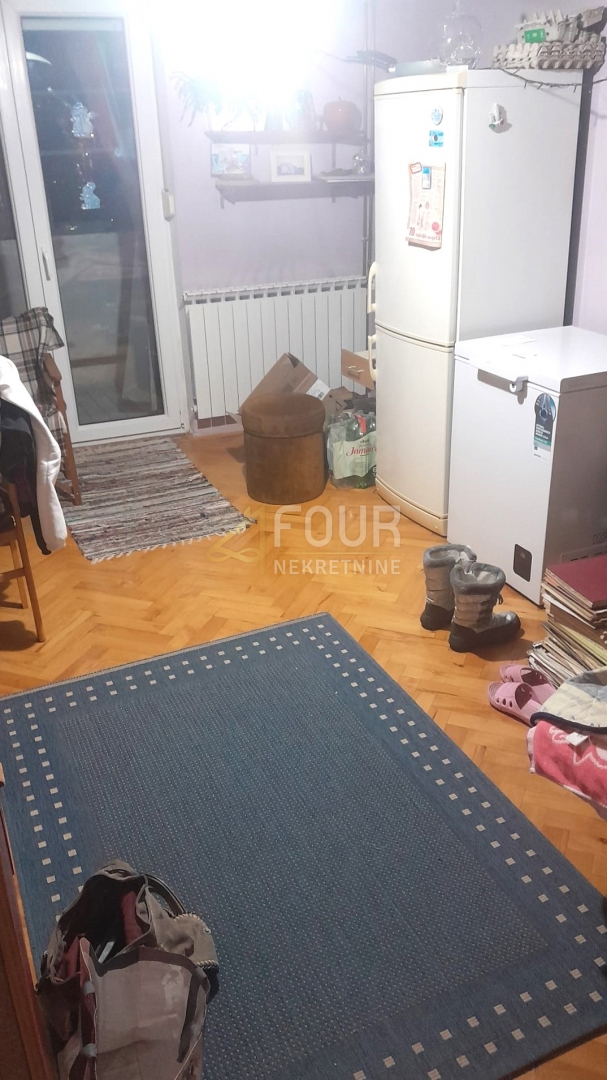 Zagabria, Pešćenica - Žitnjak, 2 camere da letto, balcone