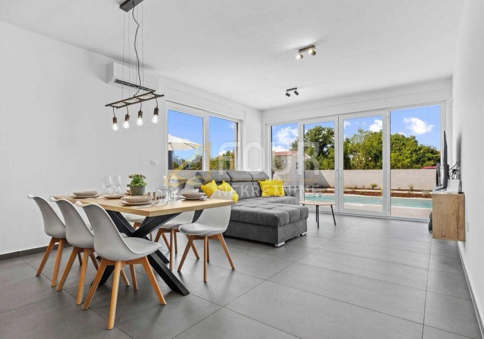 Istria, Vodnjan, casa indipendente con piscina