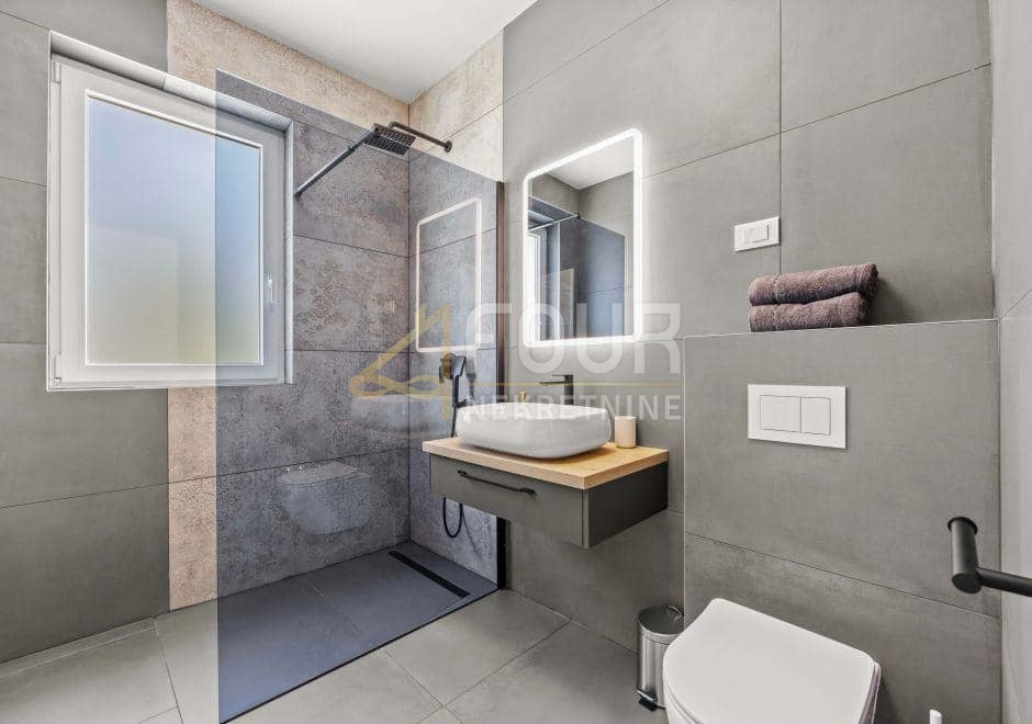 Istria, Vodnjan, casa indipendente con piscina