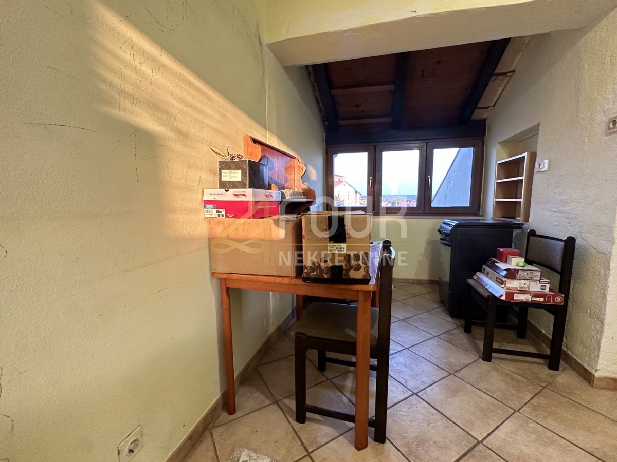 Istria, Rovigno, monolocale+bilocale, 40m2, balcone, vista mare