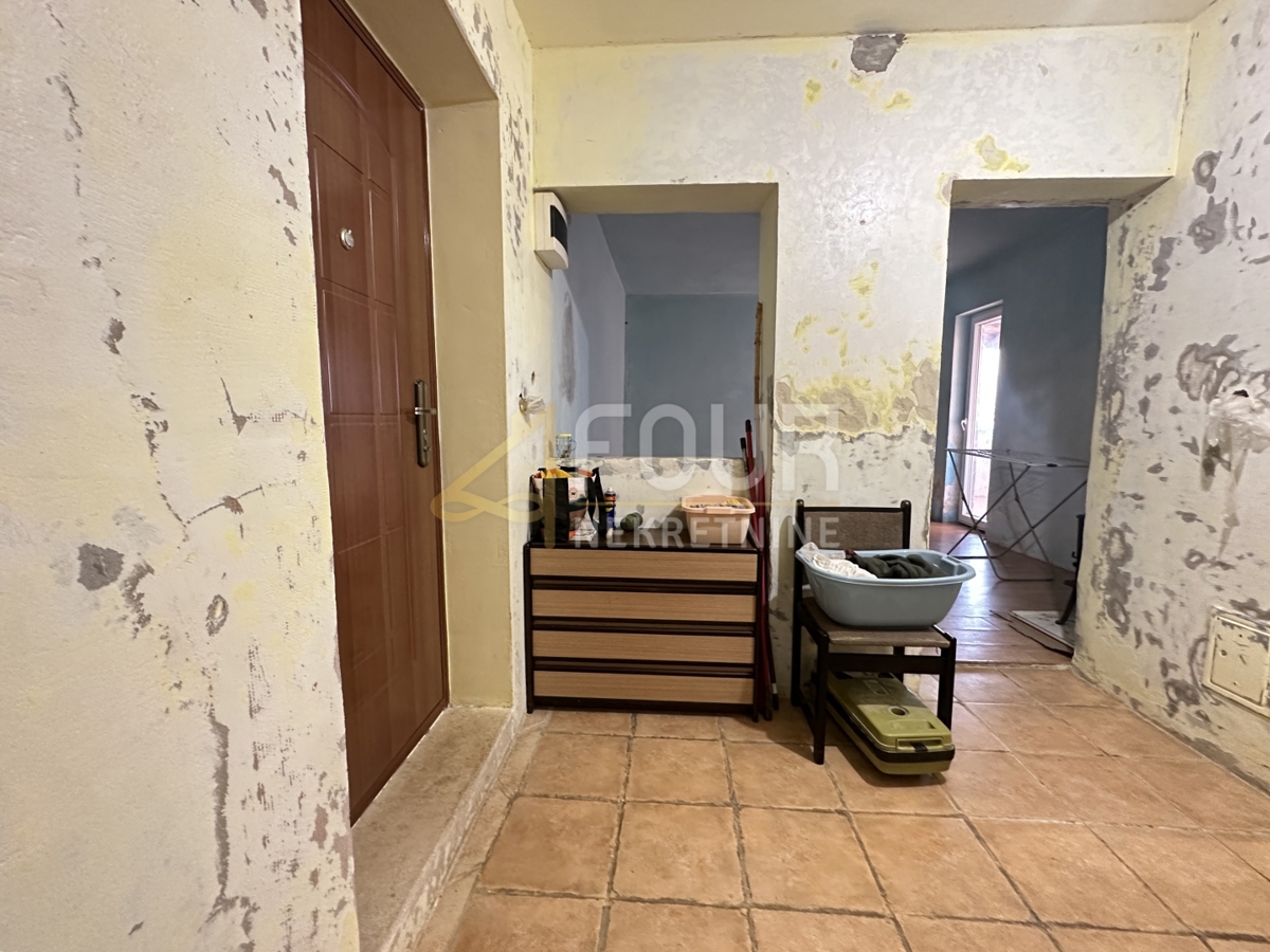 Istria, Rovigno, monolocale+bilocale, 40m2, balcone, vista mare