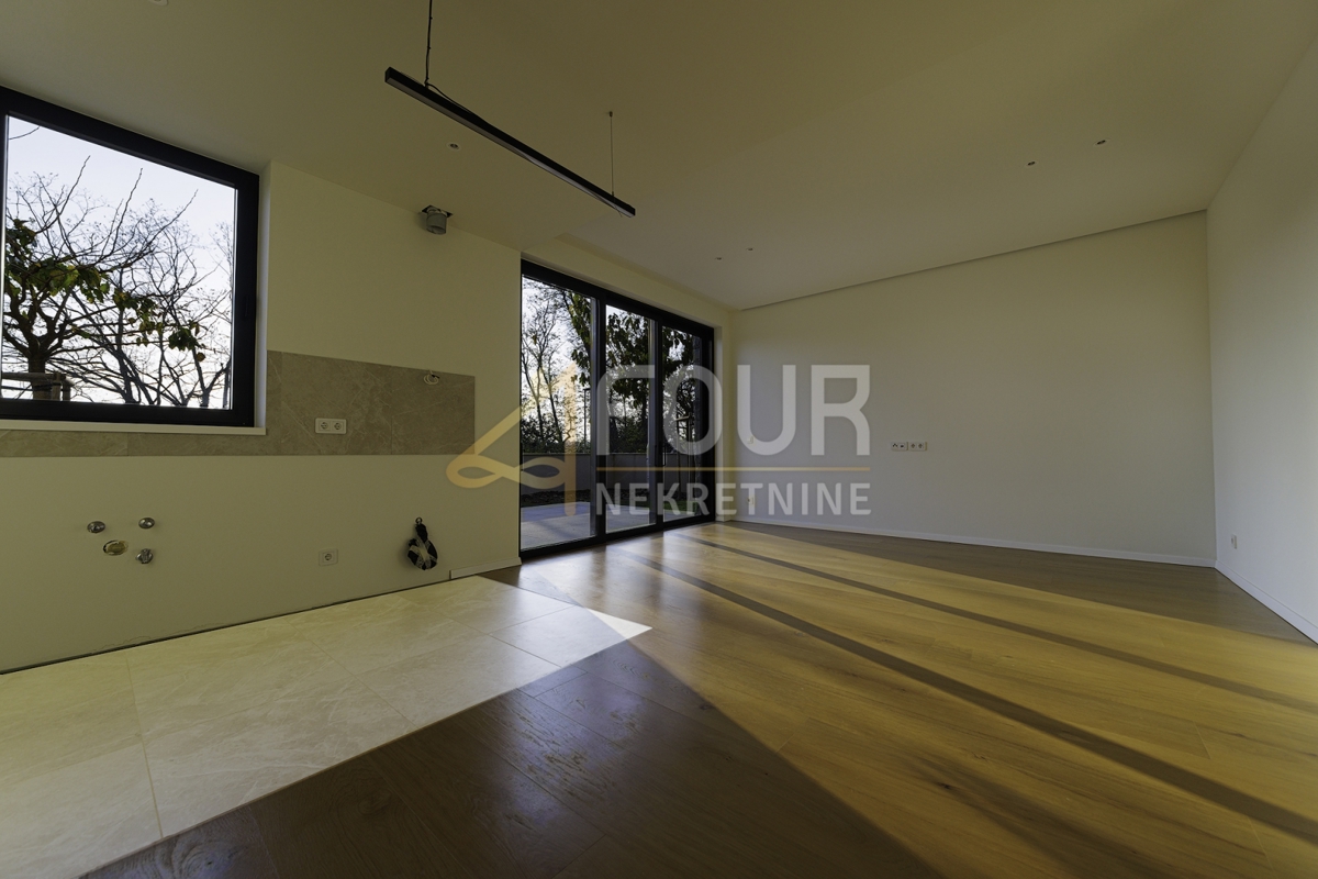 Istria, Umago - zona circostante, appartamento - resort di lusso, prima fila sul mare