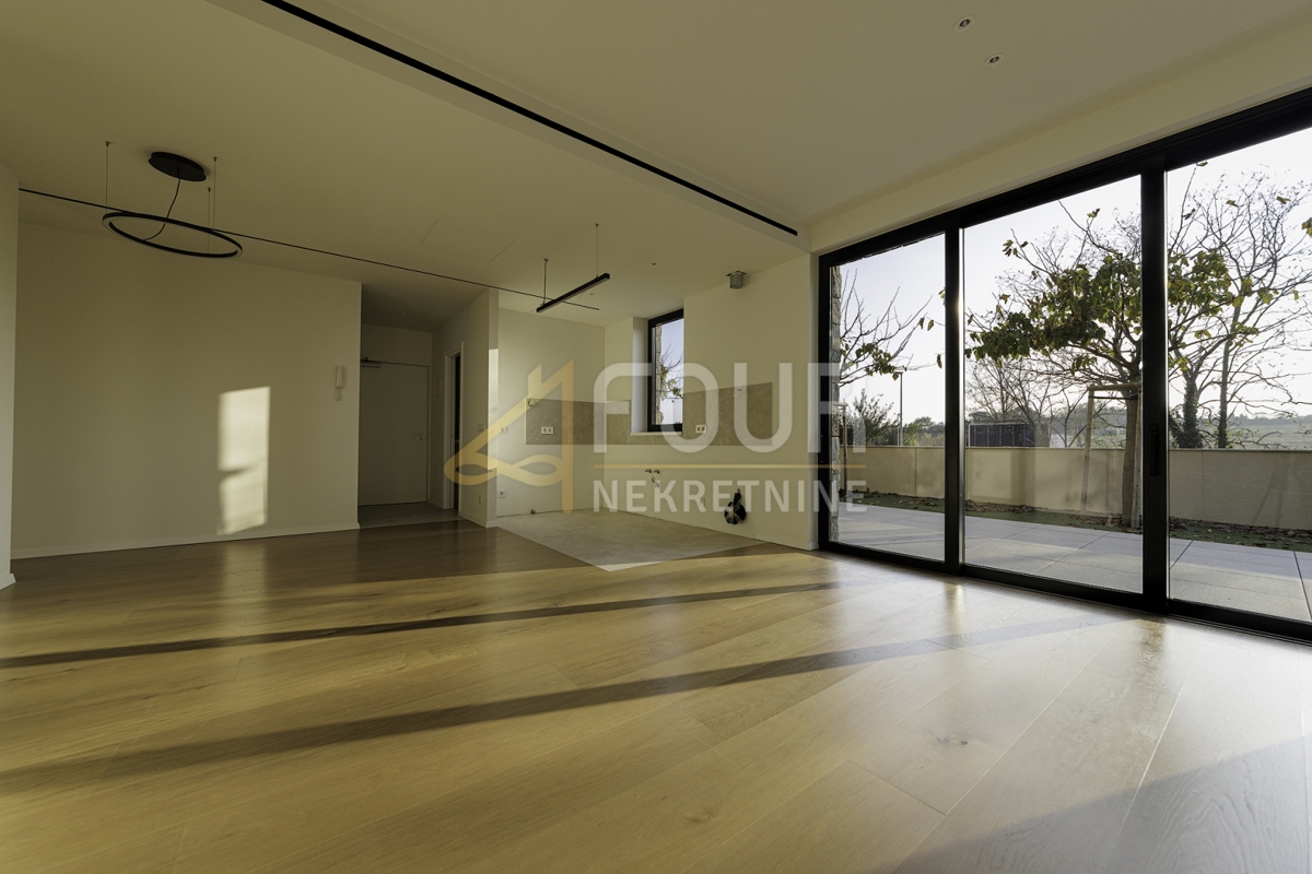 Istria, Umago - zona circostante, appartamento - resort di lusso, prima fila sul mare