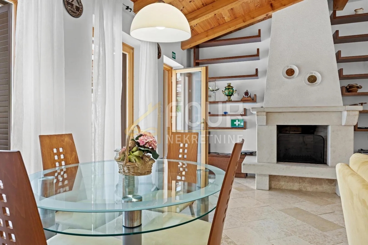 Istria, Kanfanar, casa indipendente con piscina