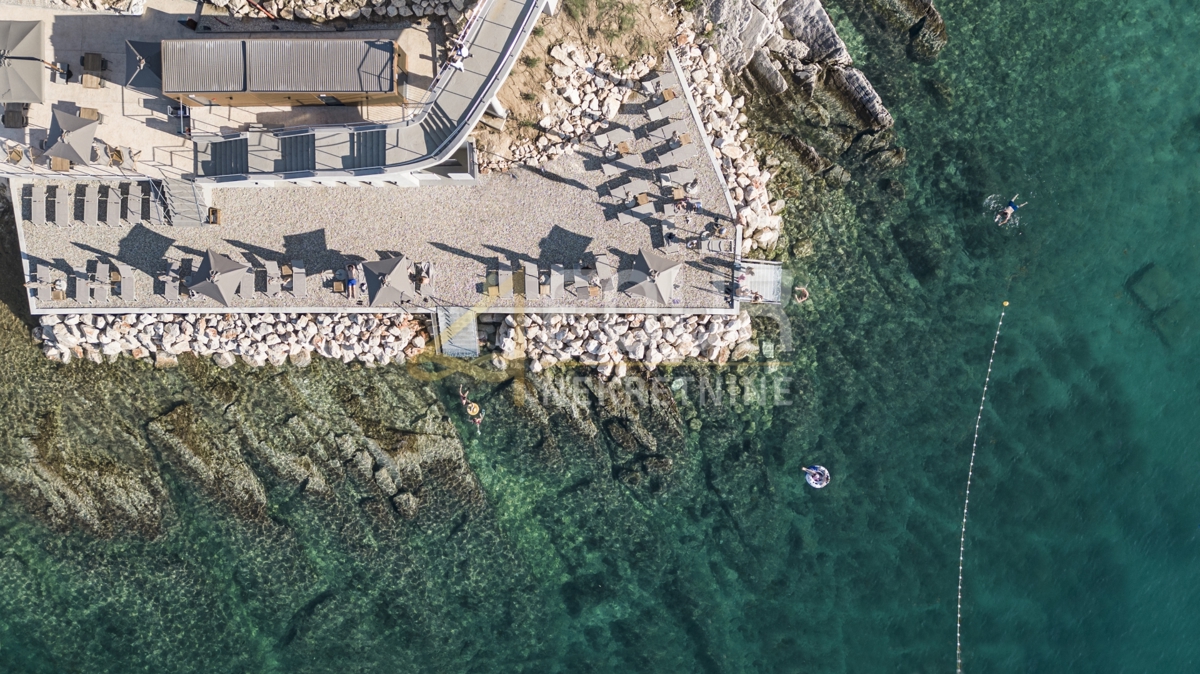 Istria, Umago - zona circostante, appartamento - resort di lusso, prima fila sul mare