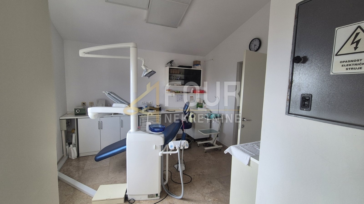 Fiume, Kantrida, ufficio su due piani, 98m2