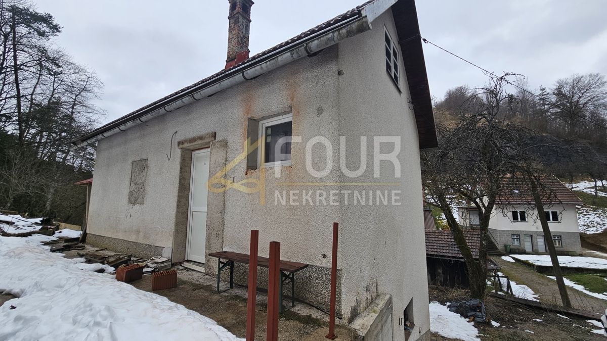 Gorski kotar, Brod Moravice, casa singola