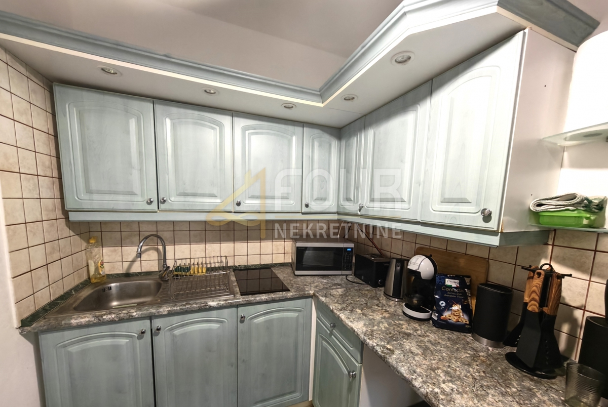 Istria, Fasana, 3 camere da letto, soggiorno, terrazza, vista mare