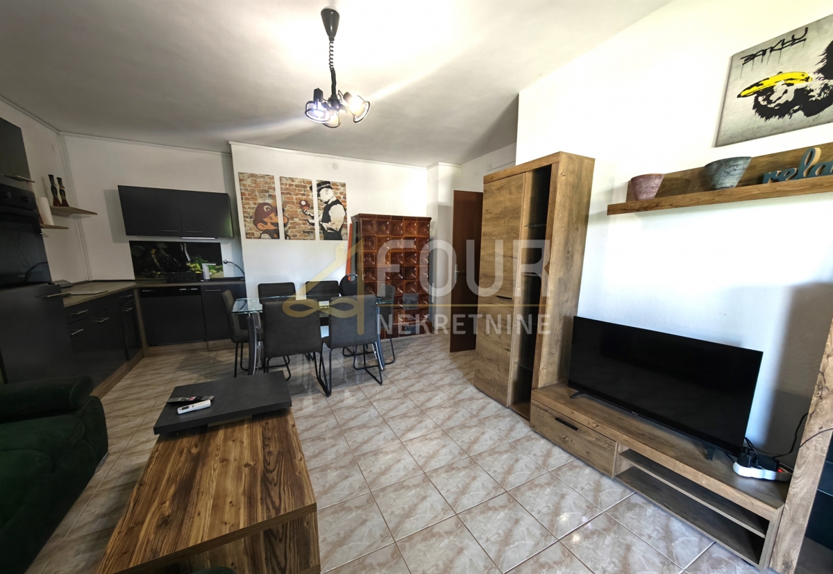 Istria, Fasana, 3 camere da letto, soggiorno, terrazza, vista mare