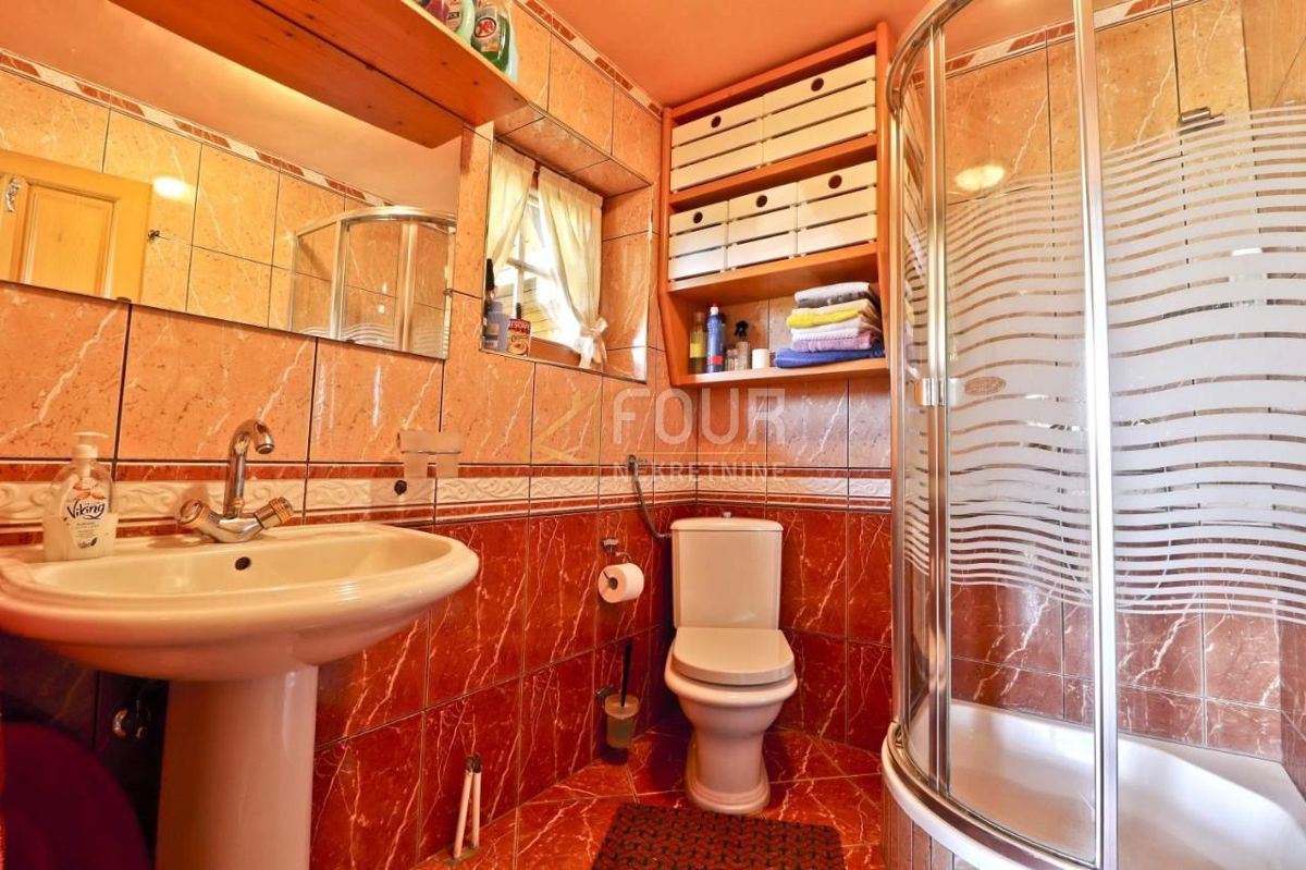 Gornja Voća, Donja Voća, 150m2