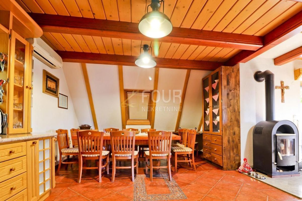 Gornja Voća, Donja Voća, 150m2