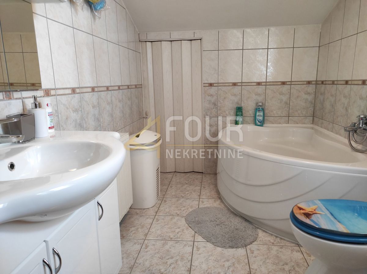 Jušići, Matulji, 103,54m2